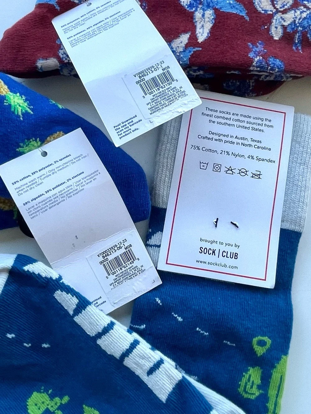 Men’s Socks Printed Novelty Crew 9 Pair One Size